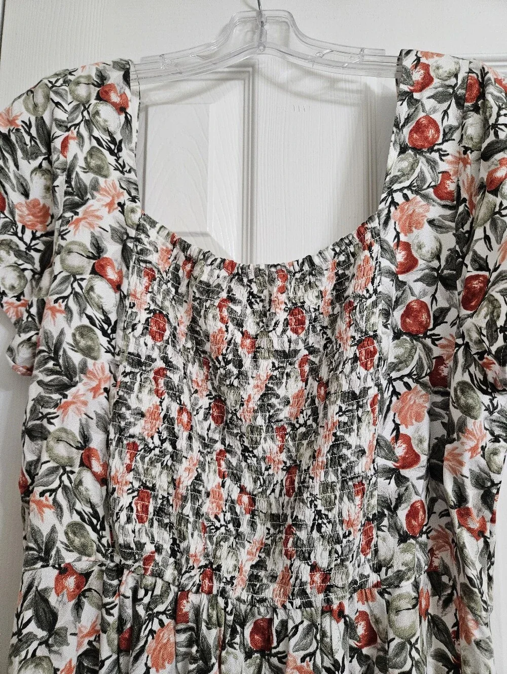 New With Tags Abercrombie Tomato Dress With Pockets - Picture 9 of 10